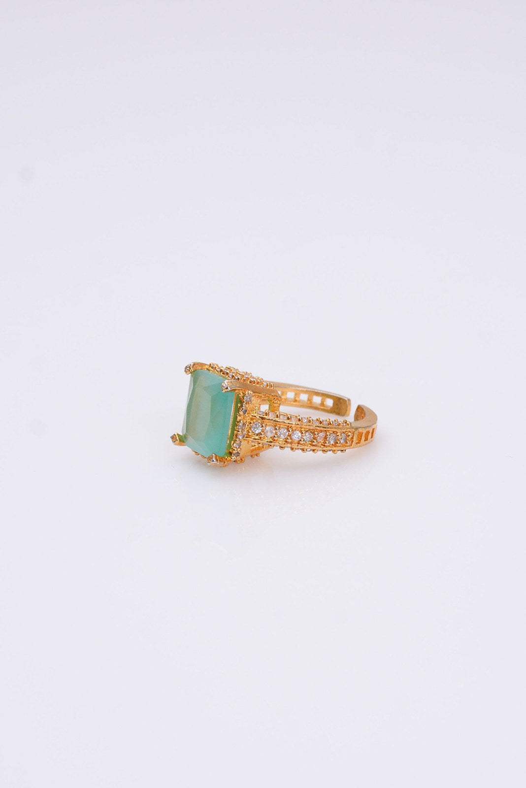 Mint Zircon Gold-Tone Band Ring