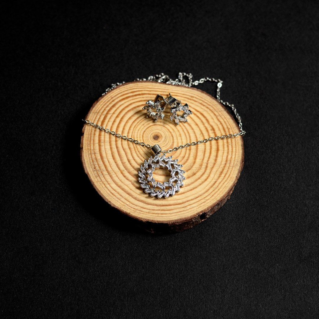 Silver Zircon Round Pendant Necklace