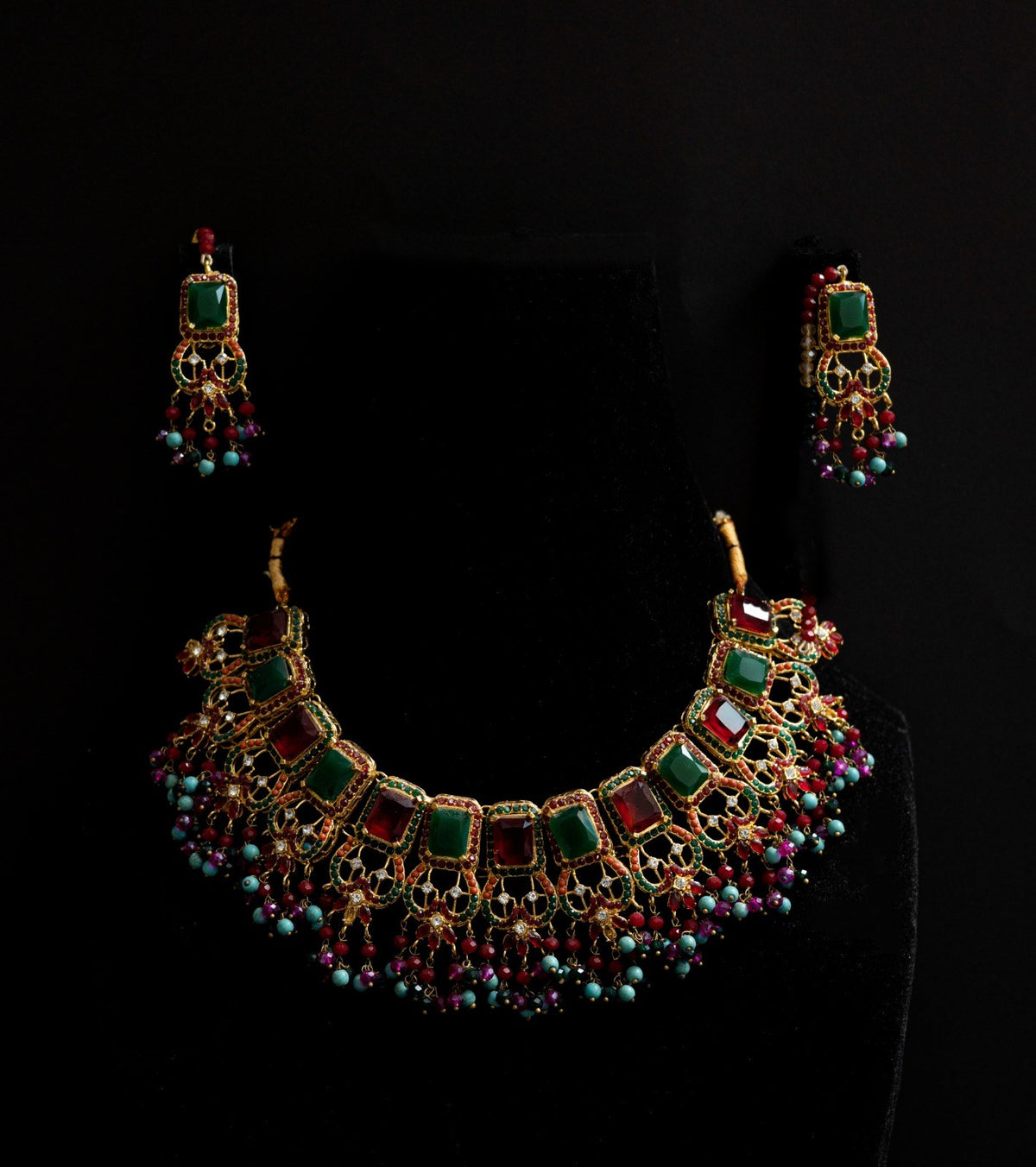 Red Green Kundan Choker Set