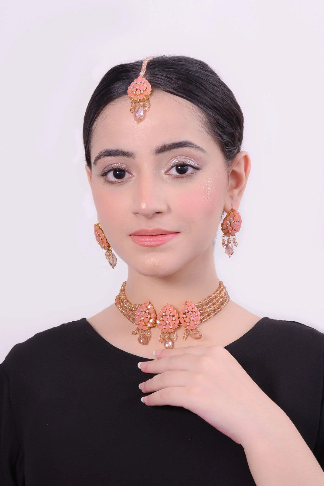 Peach Stone Choker Set with Tikka