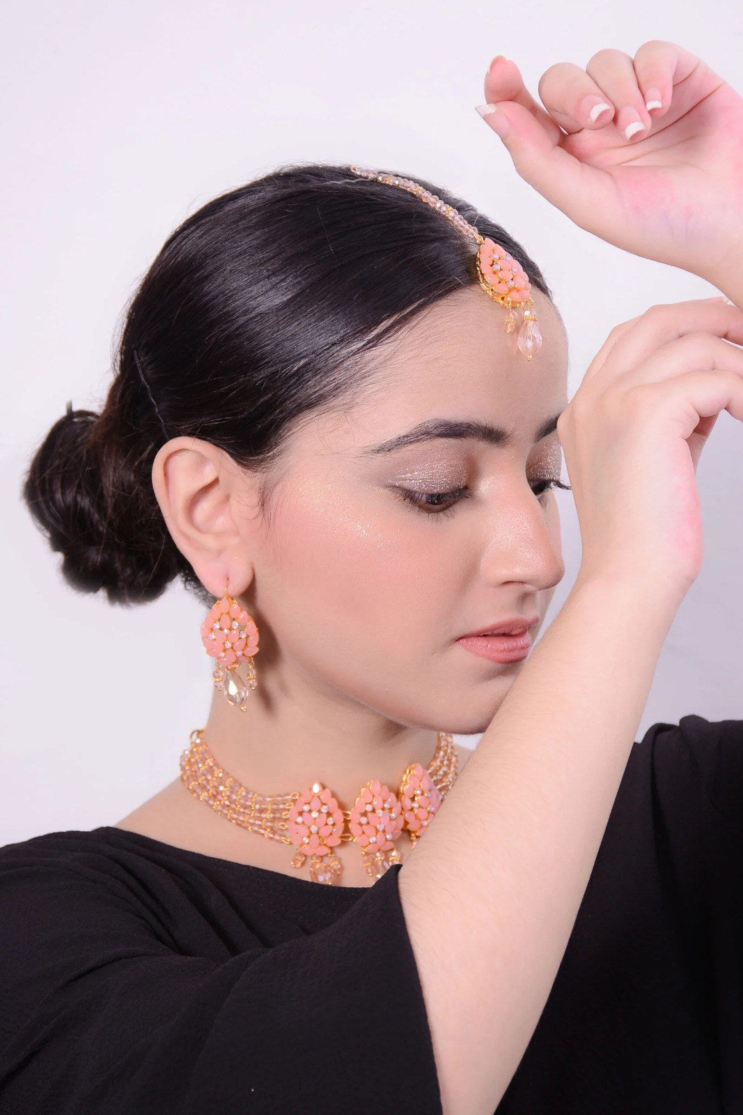 Peach Stone Choker Set with Tikka