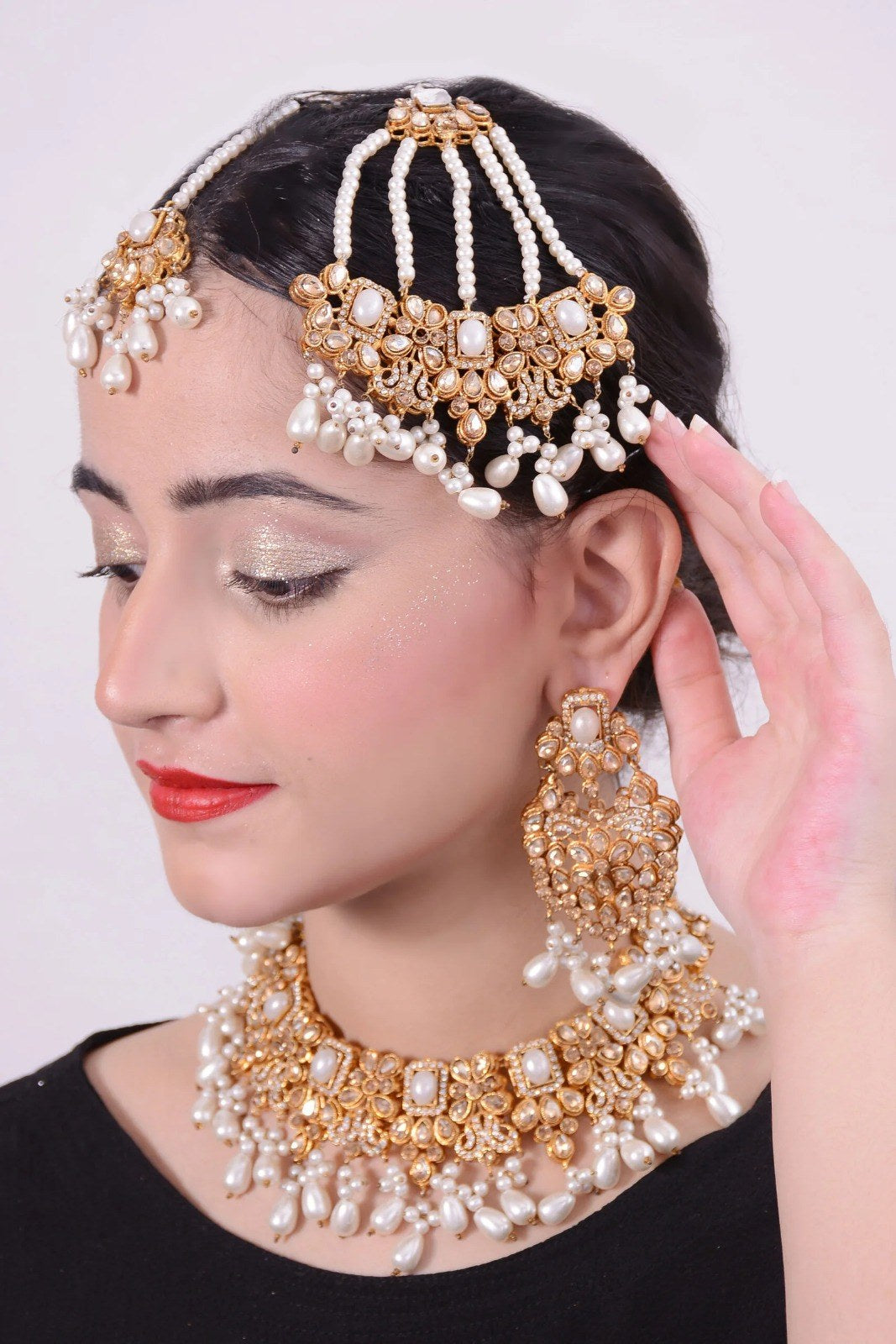 Pearl Drop Golden Bridal Set with Jhoomar