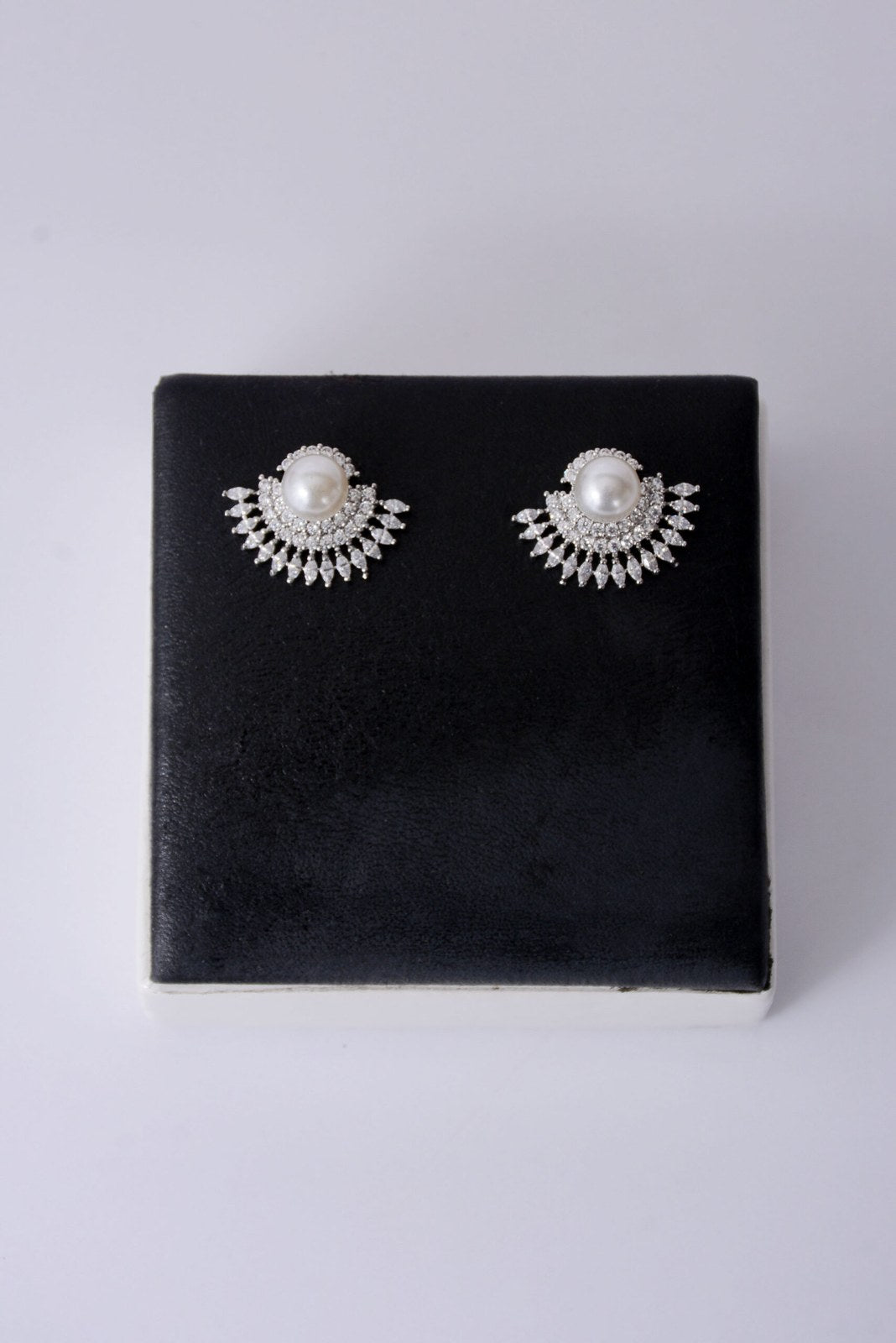 Pearl Zircon Fan Stud Earrings