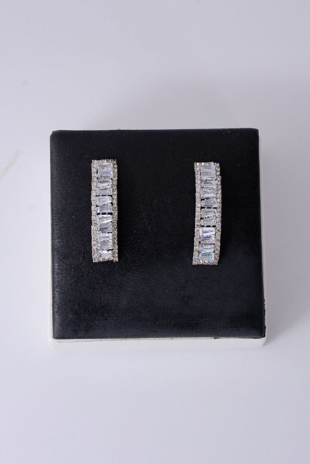 Baguette Zircon Bar Earrings