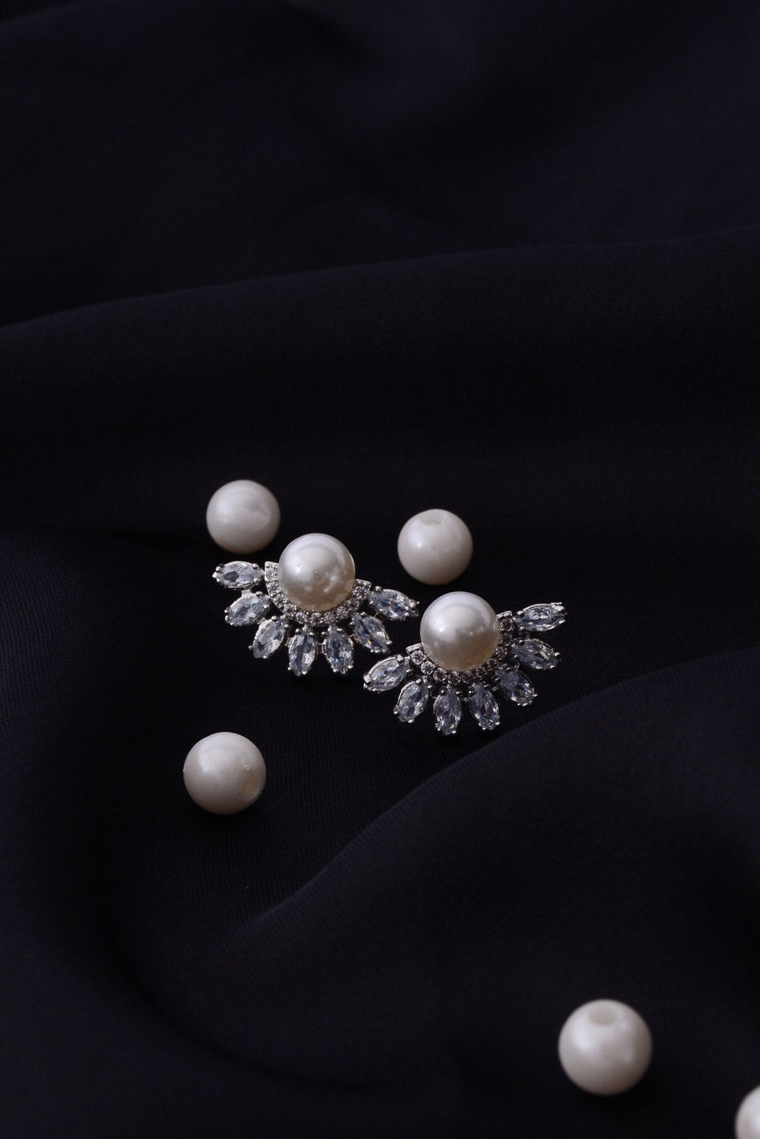 Silver Pearl Burst Studs