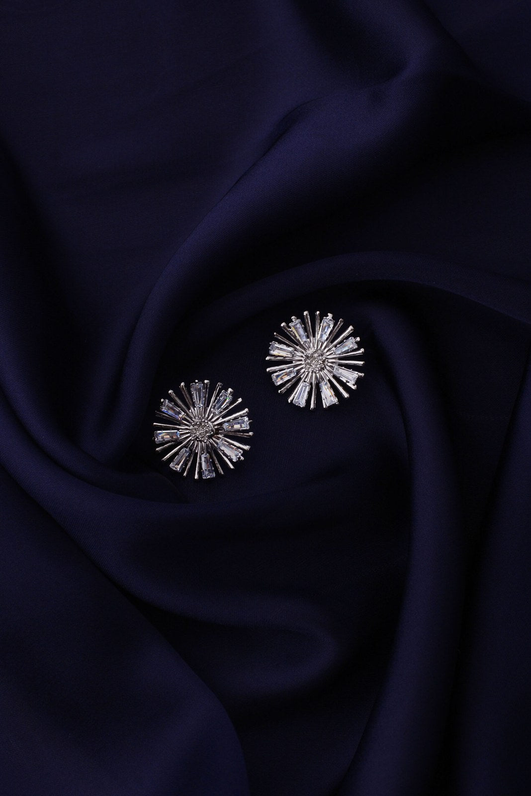 Baguette Zircon Starburst Studs