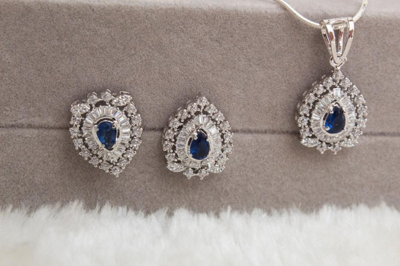 925 Silver Sapphire Zircon Teardrop Pendant Set