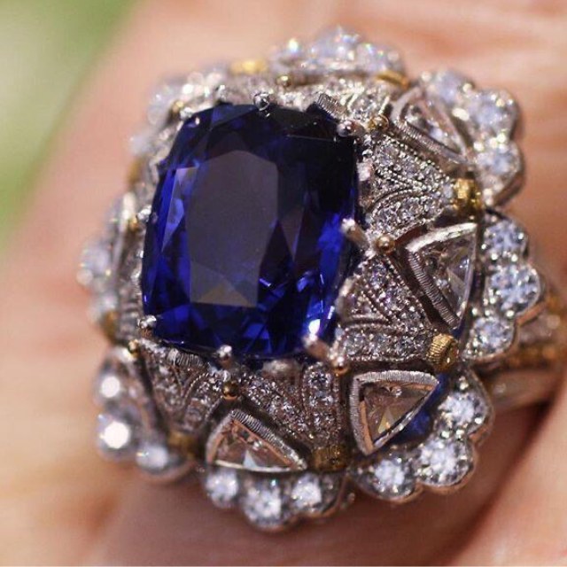 925 Silver Sapphire Blue Zircon Halo Ring