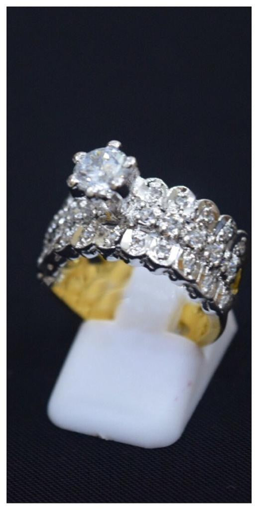 925 Silver Zircon Solitaire Twist Ring