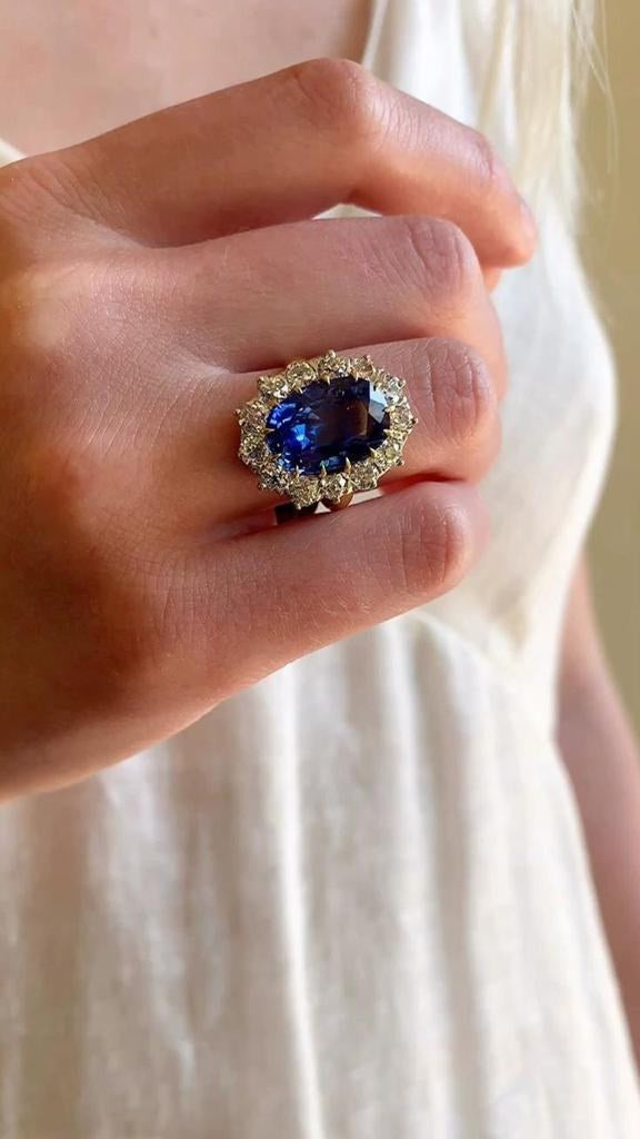 925 Silver Blue Zircon Round Halo Ring