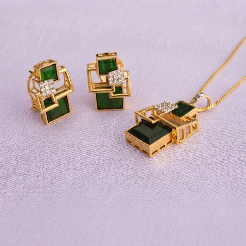 925 Silver Emerald Geometric Pendant Set