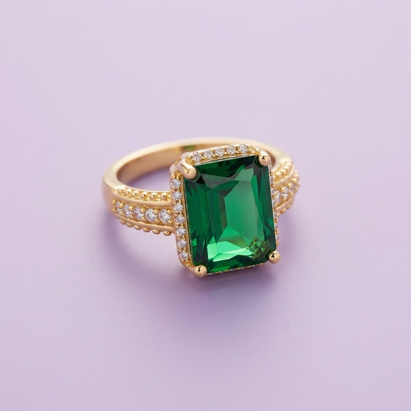 Emerald Royale Solitaire Ring