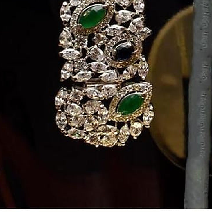 925 Silver Emerald Marquise Long Drop Earrings - Close-up: lower stones