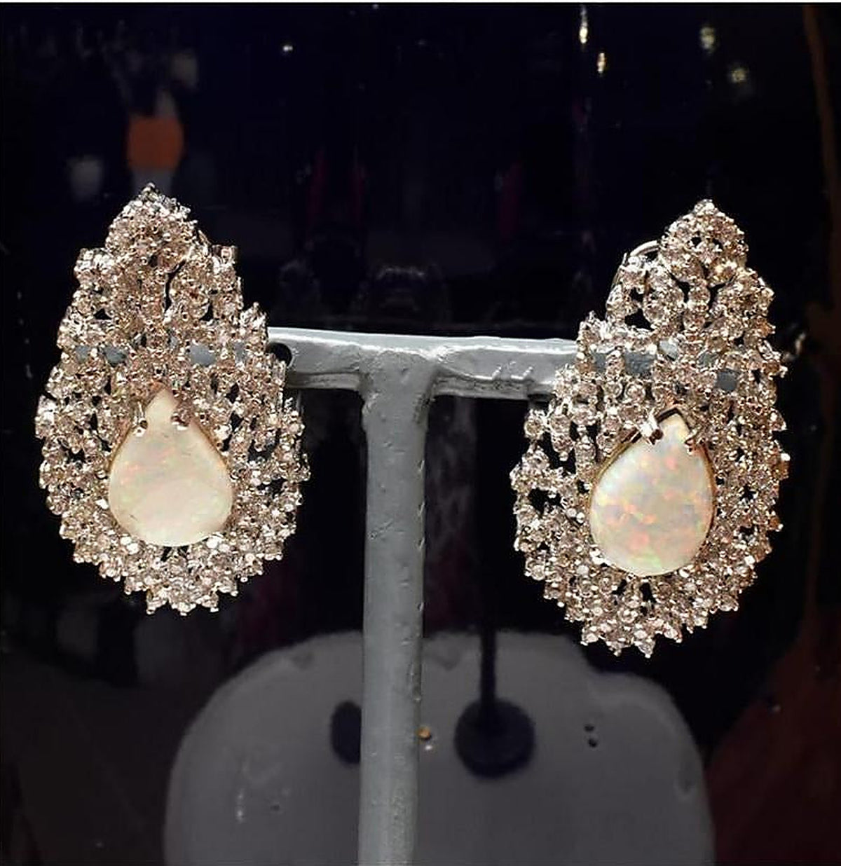 925 Silver White Pearl Zircon Stud Earrings - Full pair