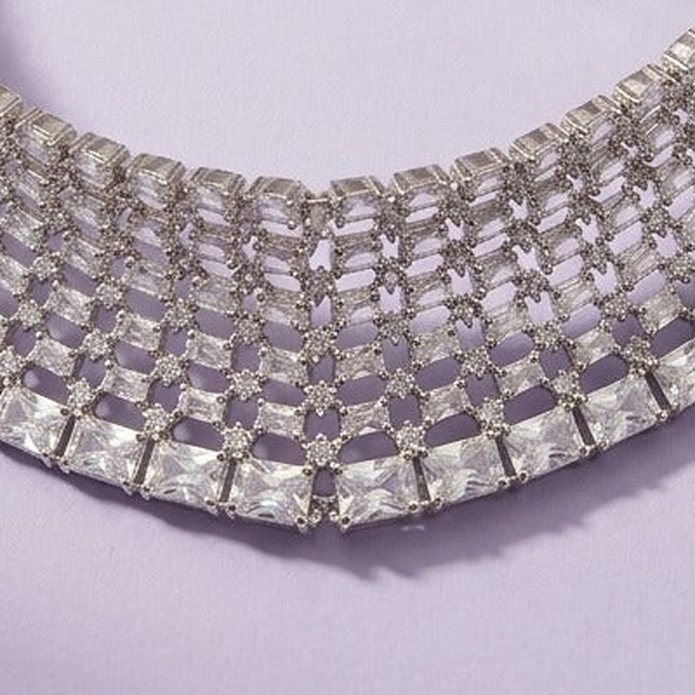 Crystal Lattice Mesh Choker & Earrings Set - Close-up: choker centre lattice