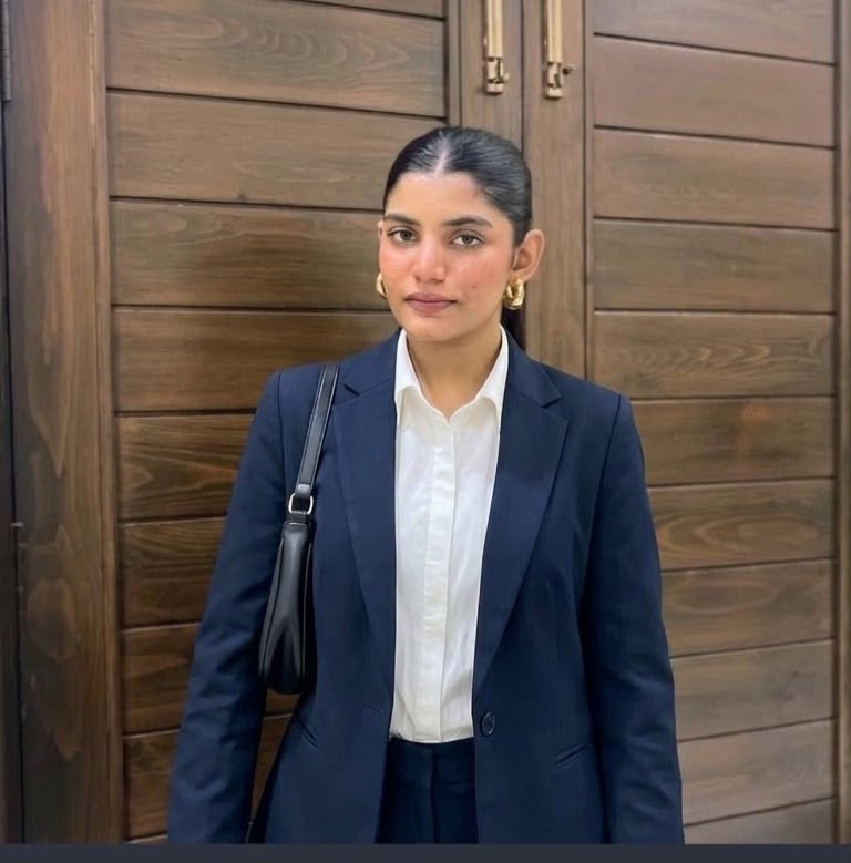 Our design consultant at Zareen Jewels