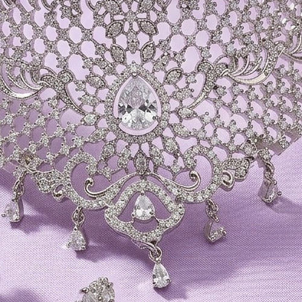 Silver Filigree Floral Choker & Jhumka Set with Maang Tikka - Close-up: choker centre